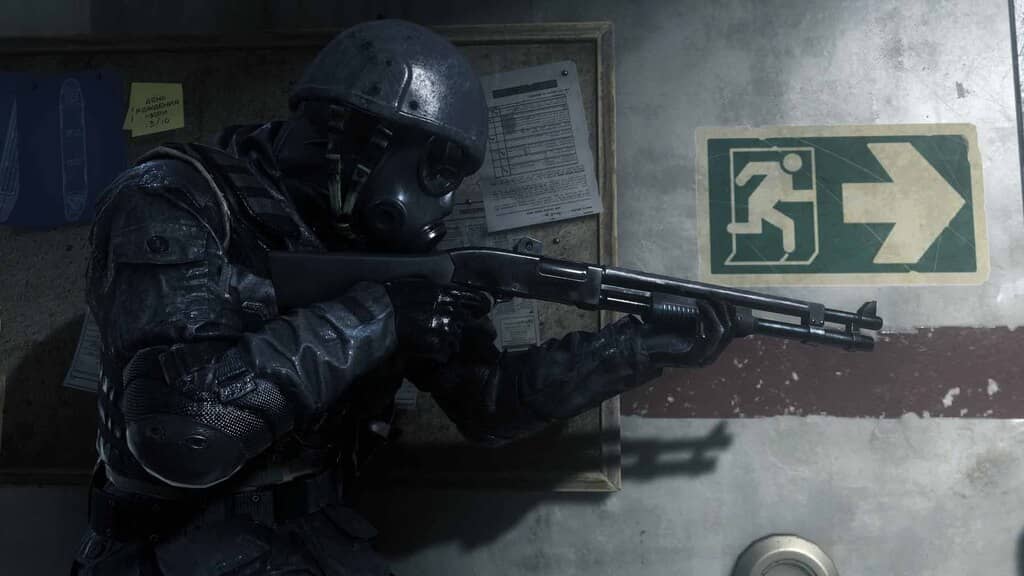 Hoá thân thành những người lính gan dạ trong Call of Duty Modern Warfare Remastered. Call of Duty Modern Warfare Remastered - Lính đặc nhiệm mặc mặt nạ chống độc, cầm súng shotgun trong tư thế sẵn sàng chiến đấu.