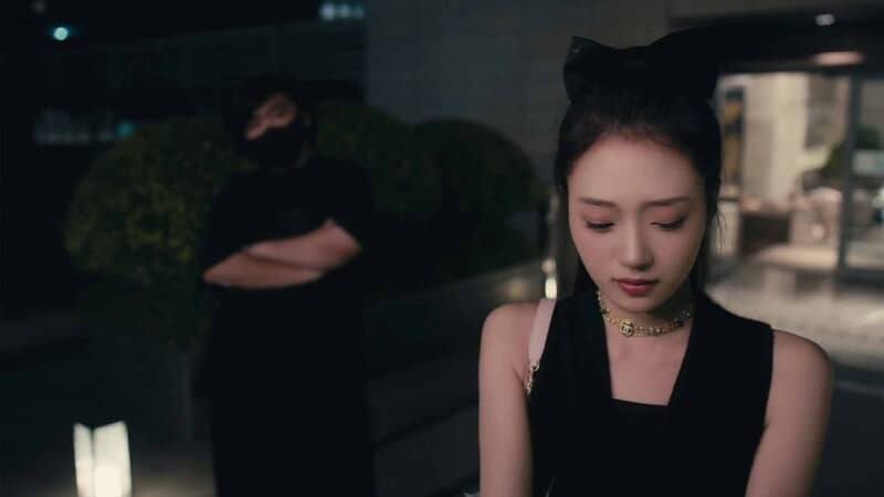Tương tác nhân vật trong Sorry I surrounded beauty Giao diện nhân vật trong Sorry I surrounded beauty