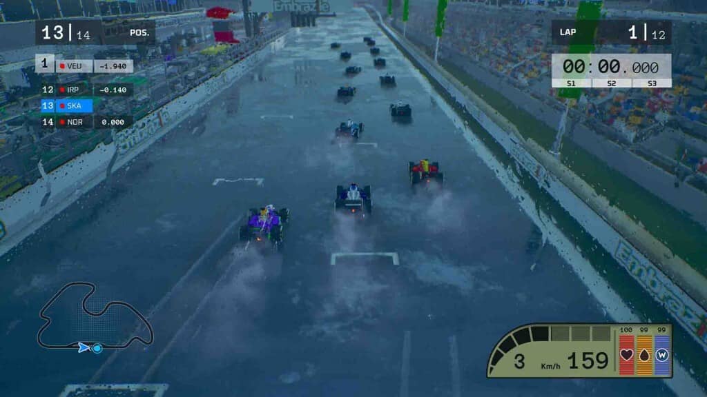 Formula Legends: Vượt qua mọi điều kiện thời tiết khắc nghiệt nhất! Formula Legends gameplay: Xe đua trên đường đua mưa với giao diện game hiển thị.