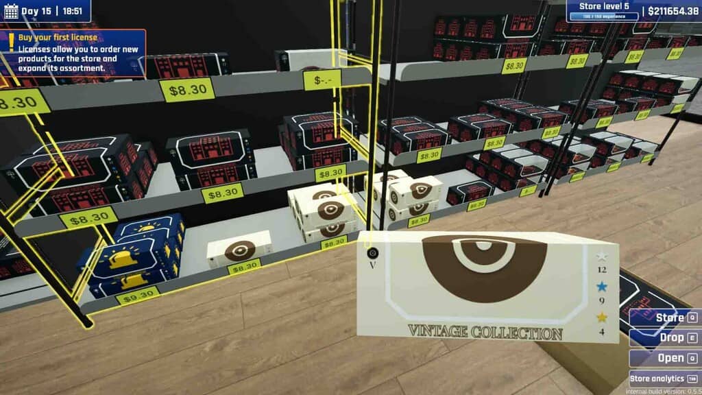 MiniCar Shop Simulator, nhân vật đang trưng bày các hộp đồ chơi "Vintage Collection" trên kệ hàng.