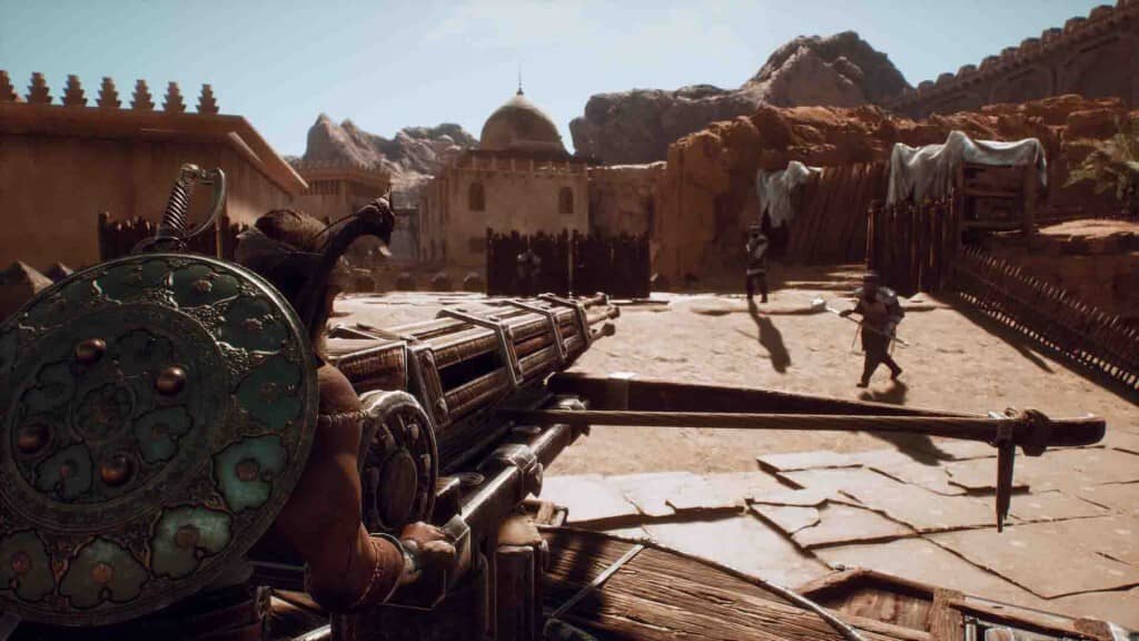 Bắn hạ kẻ thù bằng nỏ chiến trong Blood of Mehran: Trải nghiệm gameplay hành động chiến thuật đỉnh cao. Blood of Mehran: Cảnh chiến đấu ngoài trời, người chơi sử dụng nỏ lớn bảo vệ tường thành cổ, sa mạc.