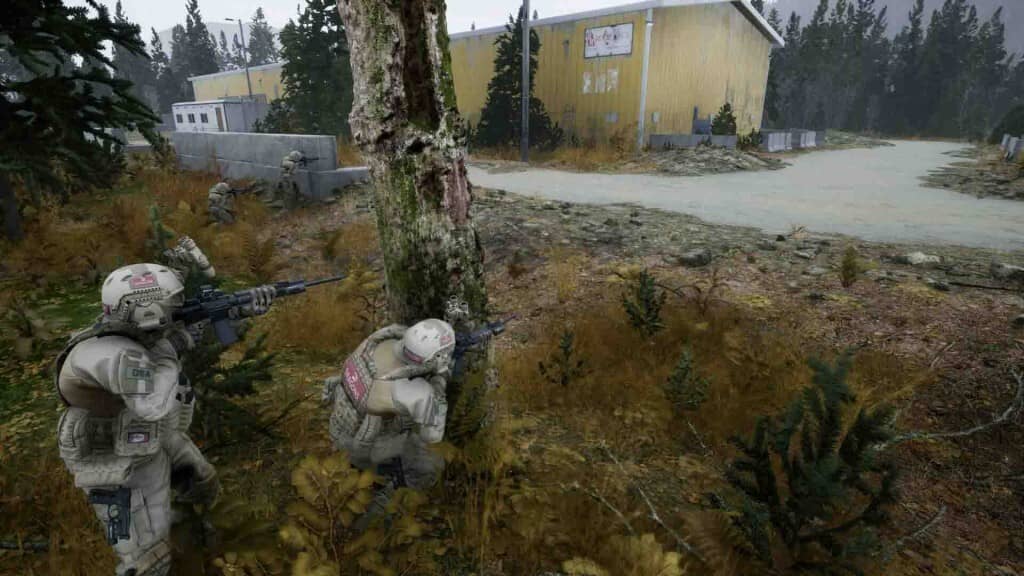 EXFIL: Lực lượng đặc biệt thực hiện nhiệm vụ gần khu nhà kho EXFIL lính đặc nhiệm che chắn sau gốc cây gần nhà kho