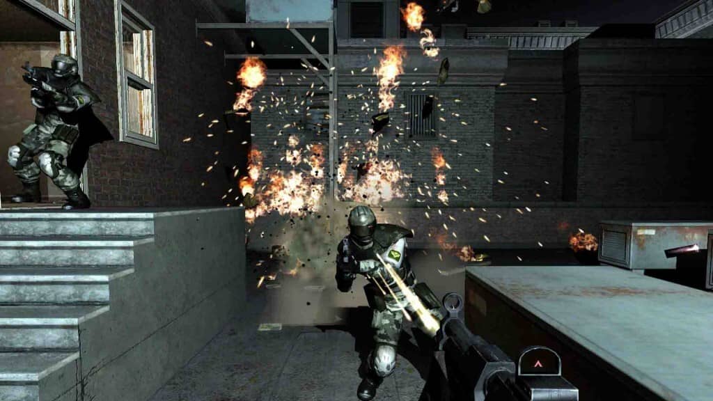 Đấu súng kịch liệt ngoài trời vào ban đêm trong game F.E.A.R. Platinum