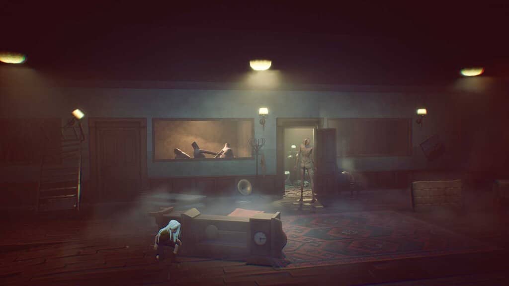 Ayasa Shadows of Silence cảnh căn phòng cũ kỹ ma nơ canh và đồ đạc đổ vỡ