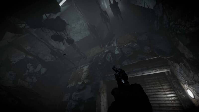 Khung cảnh đổ nát và tối tăm trong Total Chaos - Thợ săn treo ngược