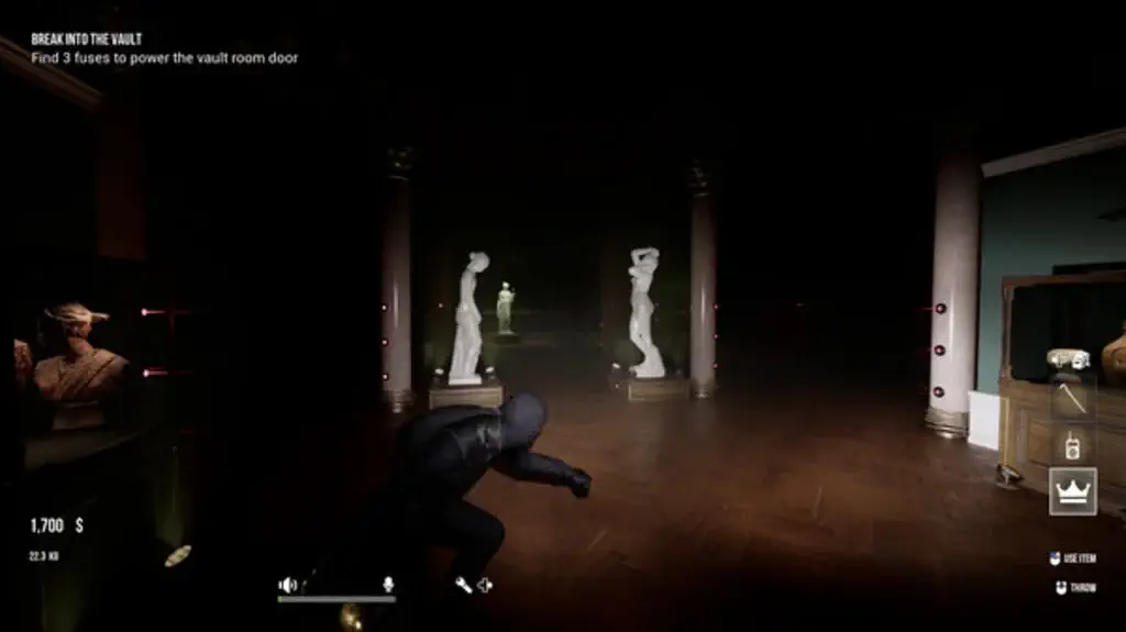 nhân vật dark hours lập kế hoạch đột nhập bản đồ