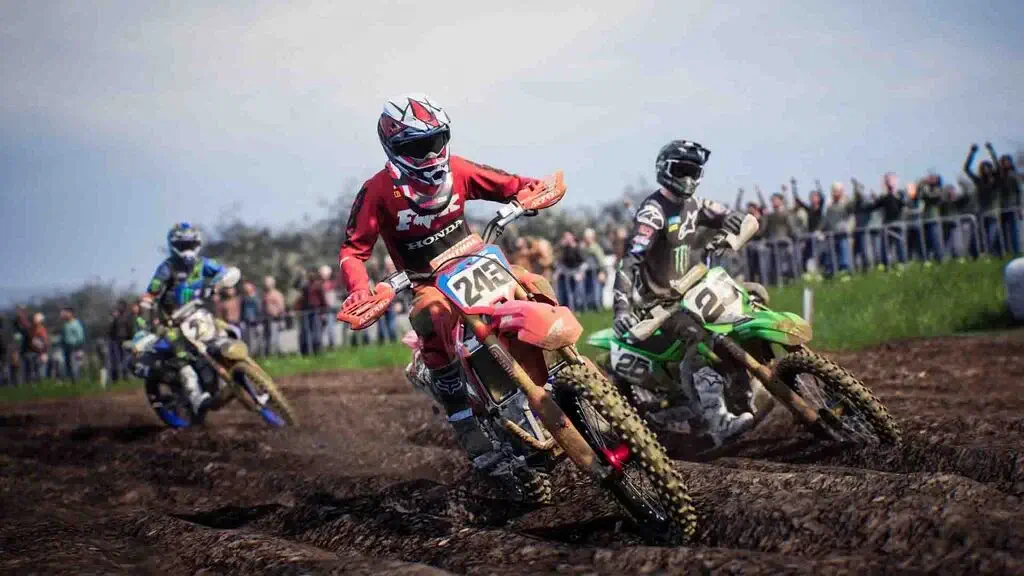 Cuộc đua nghẹt thở giữa các đội đua Honda và Kawasaki trong MXGP 2020